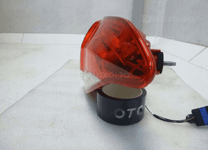 Citroen C4 2 ii sedan lampa prawy tył prawa 5 pin 6