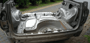 Volvo XC70 pas tył tylny ściana