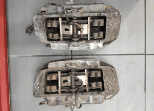 Audi Q7 4L 3.0TDI brembo zacisk hamulca prawy lewy przód zaciski oryginał 6