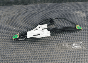 Podnosnik 8K0839461A 8K0839462A Szyby Prawy Lewy Tyl Mechanizm Podnoszenia Szyby AUDI A4 B8 32