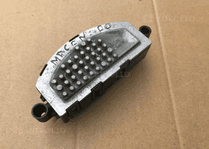 Opornica rezystor Audi Vw Porsche 8T0820521E 1