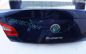 Klapa tył uszkodzona skoda superb ii 2 hb 9462 2