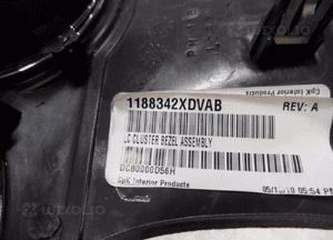 Dodge challenger 2009-2014 panel ramka licznika 3