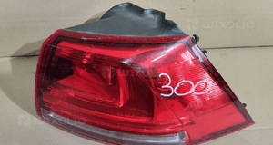 Lampa tył tylna prawa vw golf vii hb 5G0945096M 1