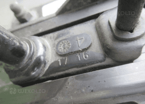 Maska pokrywa silnika audi A4 B9 8W0 2015- 19