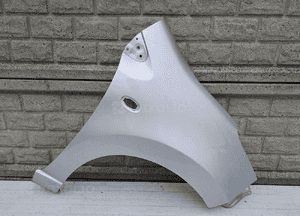 Nissan pixo suzuki alto błotnik prawy przedni 1