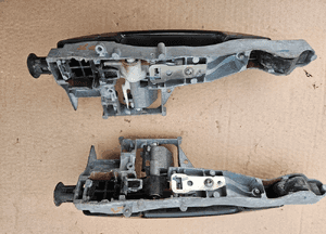 Citroen C3 Picasso I klamka drzwi  lewa 4