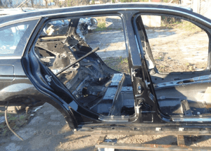 Mercedes w 204 prog slupek prawy kombi k.l C197 3