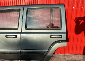 Jeep commander xh xk drzwi lewy tył oryginał w kolor 10
