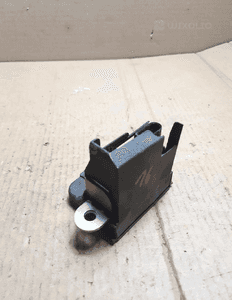 } ZAMEK KLAPY TYŁ VW PASSAT B6 KOMBI nr 1K6827505c 1
