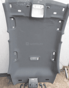 MERCEDES A 176 AMG podsufitka czarna rączka lampka 1