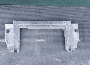 Osłona 4B0825215B Pampers Dolna Belki Zawieszenia Tyl Tylna Audi A6 C5 6