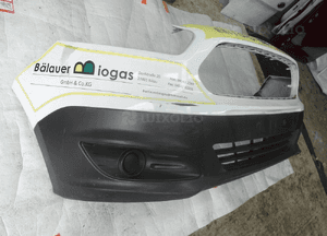 Ford courier 2014- zderzak przedni 2