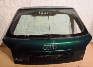 Klapa tył audi A3 8L 3D 1