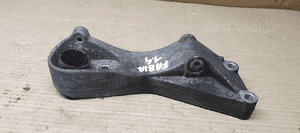 Podstawa łapa alternatora Skoda Fabia I 1.4 030145169N 3