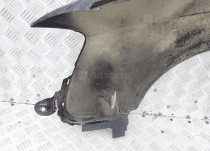 Błotnik prawy przód audi A4B7 czarny 7