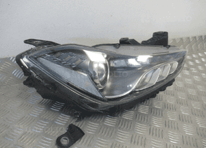 Lampa przednia prawa maserati ghibli M157 xenon skrętny 00670004658 2013-2017 4