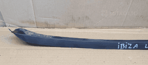 Listwa szyby czołowej lewy przód Seat Ibiza IV 6J0854319 2