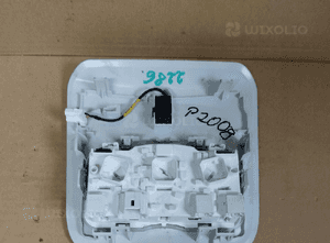 LAMPKA KABINY PODSUFITKI OŚWIETLNENIE PEUGEOT 208 I 2
