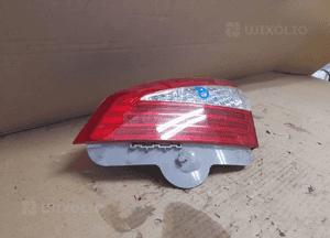 Ford mondeo MK4 kombi 07-10 lampa prawy tył w klapę 2