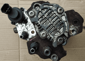 Renault Laguna Scenic 1.9 DCI pompa wtryskowa 0445010075 4