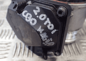 PRZEPUSTNICA AUDI A4 B8 2.0 TDI 03L128063E RADOM 2