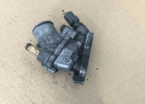 Obudowa termostatu Volvo S60 2.4 D5 185Km 2