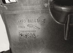 Jaguar xj X351 kierownica powietrza wlot chłodnica oryginał 10