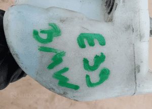 Zbiorniczek płynu spryskiwaczy BMW E39 1390635 7