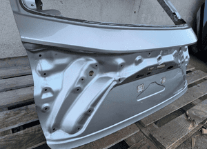 Klapa bagaznika tyl tylna lexus nx ii 2 2021- bardzo ladna 3