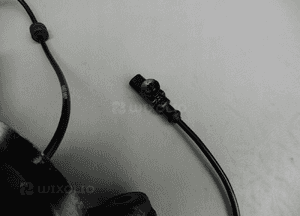 Zwrotnica piasta lewy przód Nissan Cube 2