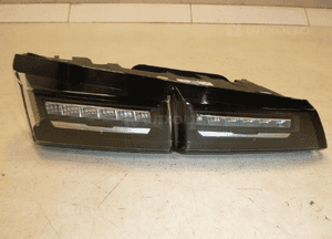 Peugeot 308 iii T10 21- lampa lewy tył w klapę lewa tylna oryginał 2