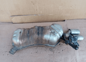 Tłumik końcowy wydech VW Passat B5 4.0 W8 3B7253611A 1