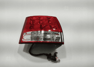 Lampa lewa lewy tył tylna citroen c-crosser 220-87813 2007-2012 europa 2