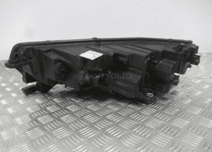 Lampa przednia przód prawa skoda octavia iv 4 full led 5E4941016 2019- 10