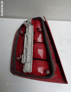 Lampy tylne lewa prawa SKODA FABIA 4