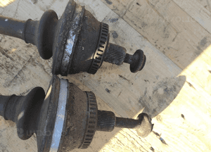 AUDI A8 D2 PÓŁOŚ PRZEGUB LEWY PRAWY TYŁ TYLNA ZDROWA ORYGINAŁ BDB 6