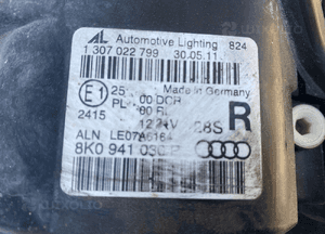 Audi A4 B8 bixenon prawy nieskrętny 08-11 2