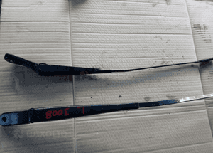 Peugeot 3008 ramie wycieraczki przod prawe  lewe 9683098980 9672059480 1