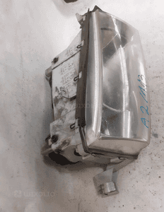 Przod przednia lampa  prawa skoda octavia i 2