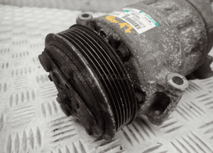 Insignia 2.0 d sprężarka klimatyzacji P13314473 dostępne 2 sztuki 2