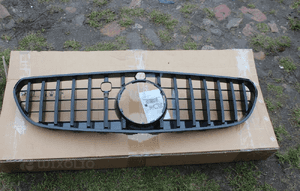 Atrapa grill mercedes s coupe W217 amg 2015 1