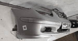Zderzak przód przedni do mb mercedes-benz W203 c klasa C744 srebrny halogeny 3