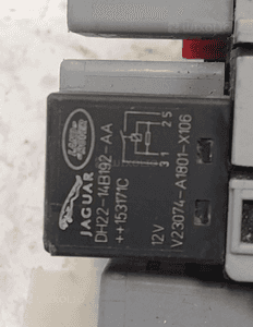 Land rover discovery v 4x4 L462 jaguar xe X760 2.0D wiązka przewody instalacja silnika oryginał 12