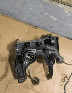 Pedały manual europa 13315200 opel astra j 5