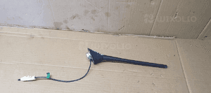 Antena dachowa radia Skoda Rapid 1