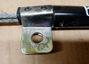 Pas bezpieczeństwa napinacz prawy tył VW Passat B6 3C0857804 4