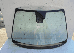 Szyba przednia czołowa z czujnikami volvo XC60 i 1