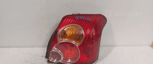 Tyl tylna lampa prawa toyota avensis T25 1