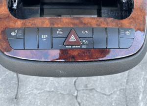 Mercedes R 251 konsola deska kokpit oryginał czarna antracyt kratka dekor panel poduszka air bag 14